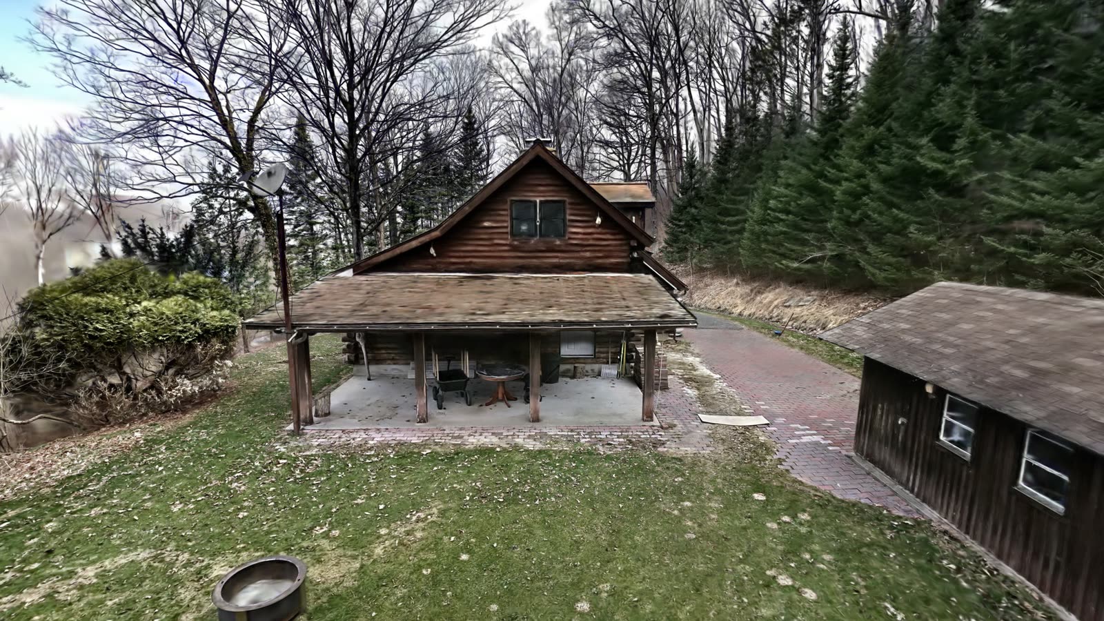 The cabin from the front, as seen in RadianceView