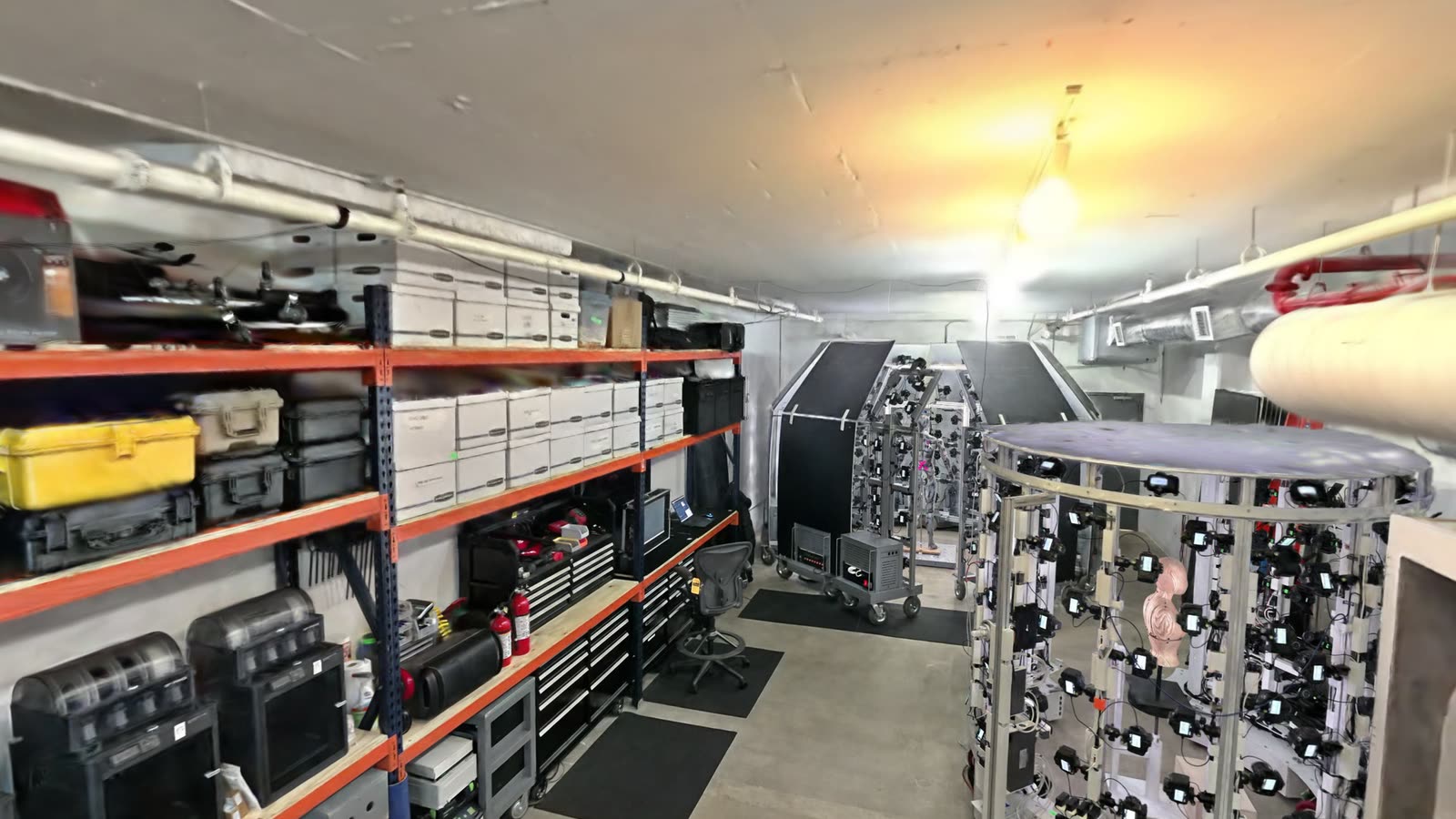 Racking and camera rigs in a capture studio